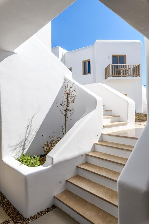 Camarades Mykonos Hotel อโนเมรา ภายนอก รูปภาพ