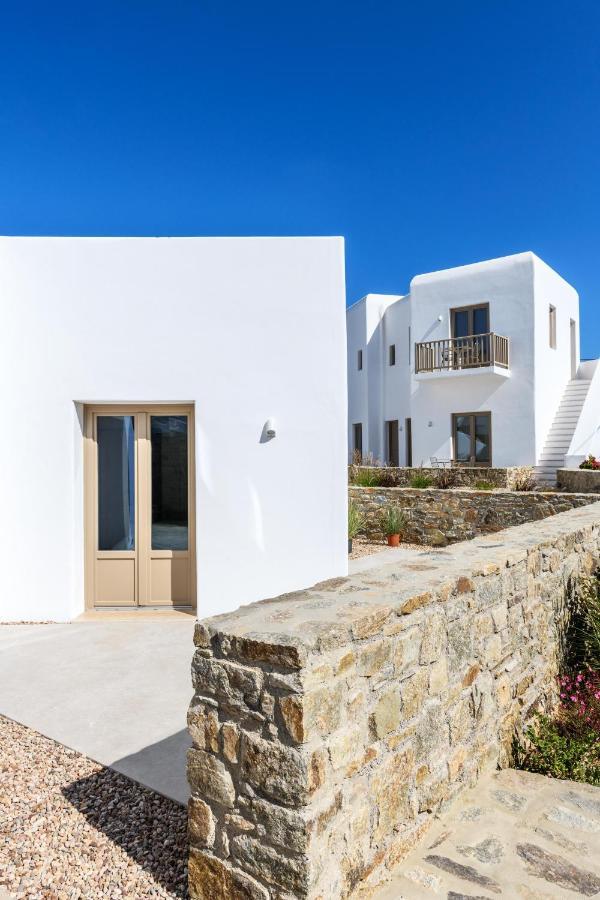 Camarades Mykonos Hotel อโนเมรา ภายนอก รูปภาพ