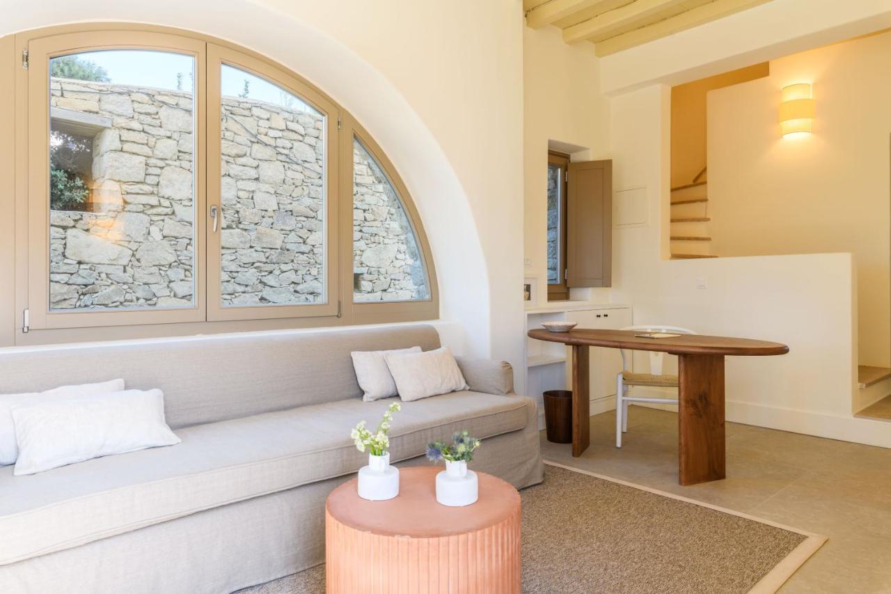 Camarades Mykonos Hotel อโนเมรา ภายนอก รูปภาพ